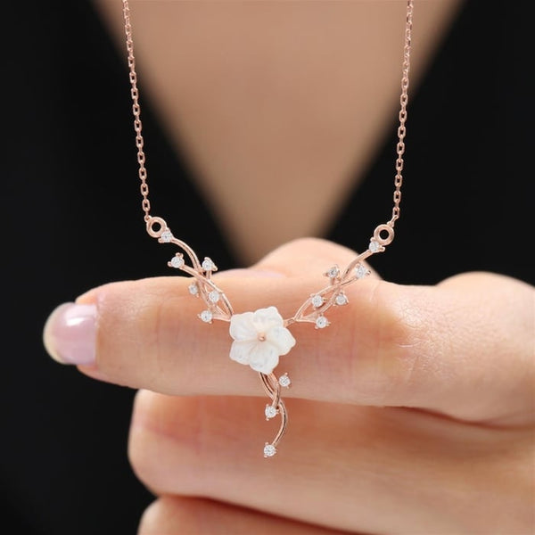 Magnolia and Ivy Flower Necklace In Rose Gold