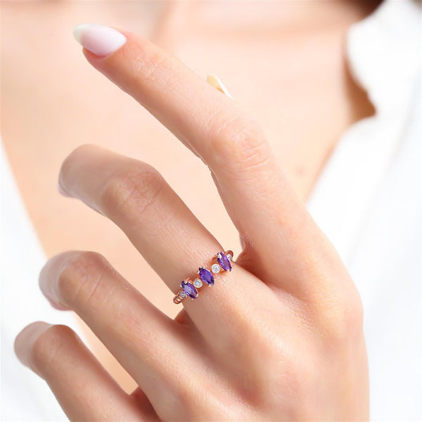 Amethyst Shuttle Band Ring – Rose-Gold